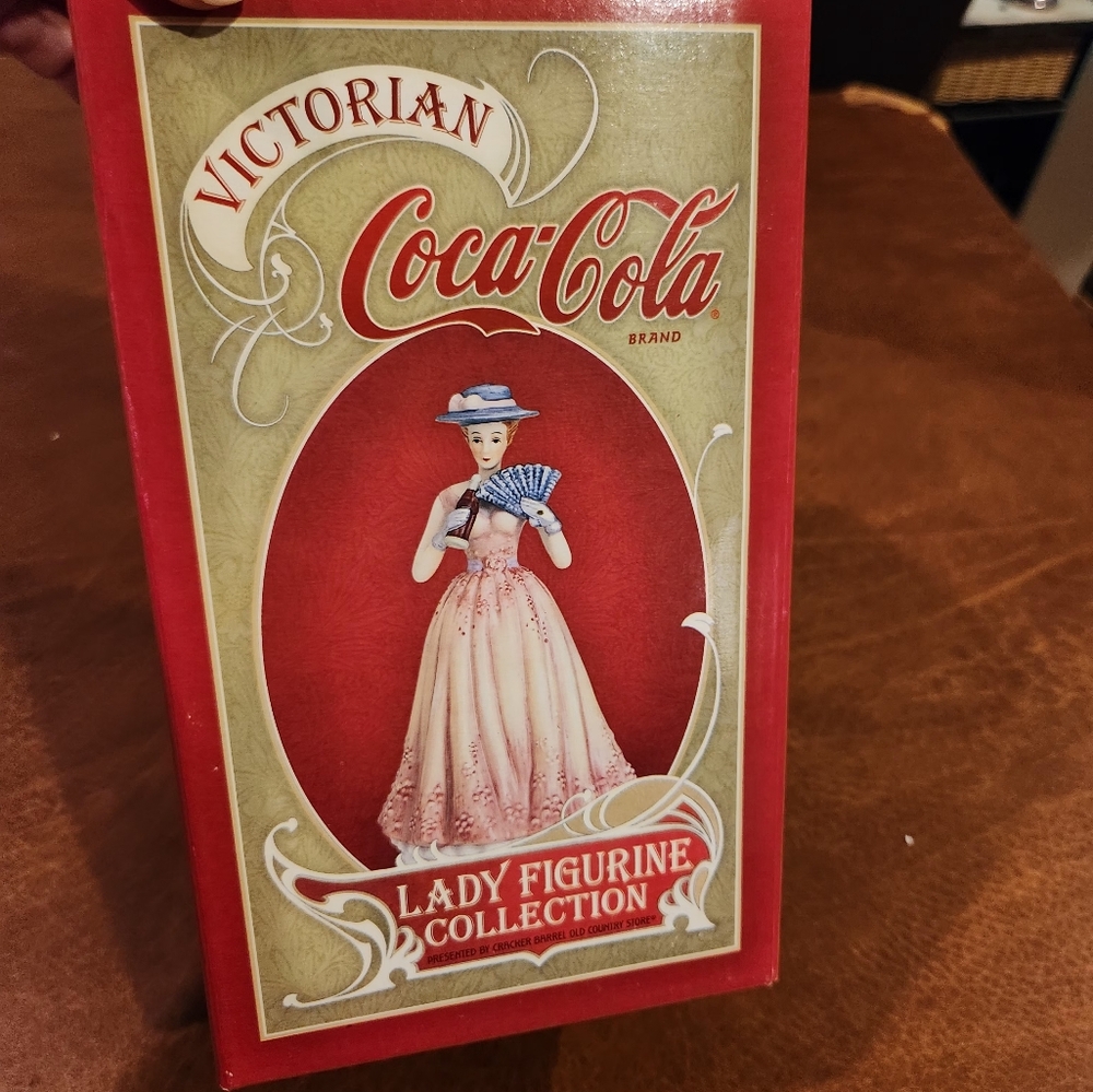 Coca Cola Lady Figurine in Pink Dress - Picture 8 of 10